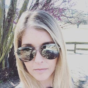 Meet your Posher, Wendy